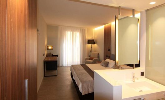 Hotel Raval De La Mar