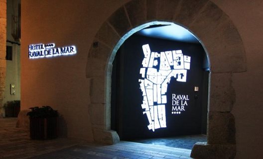 Hotel Raval De La Mar