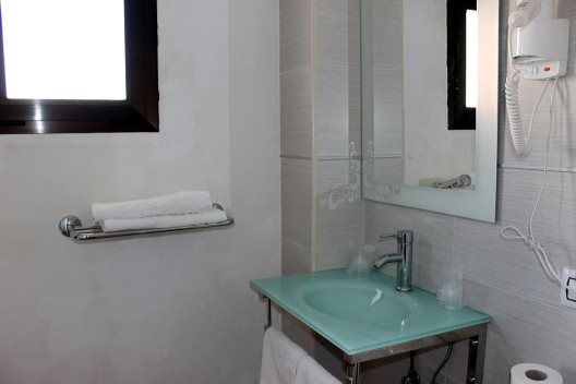 Hotel Raxa