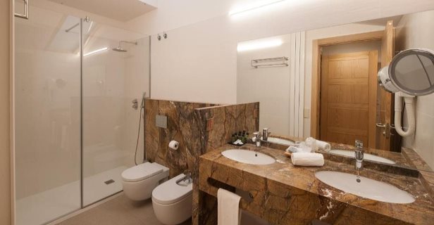 Hotel Real Colegiata San Isidoro