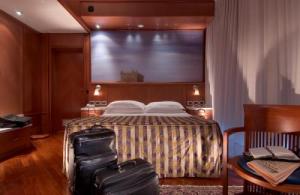 Hotel Real Fini Via Emilia