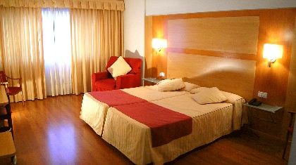 Hotel Reconquista