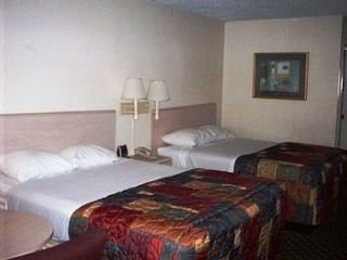 Hotel Red Roof Inn Savannah Midtown