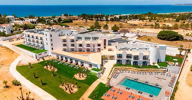 Hotel Regency Salgados Spa