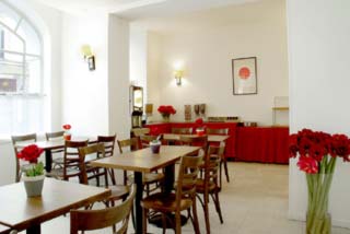 Hotel Regina Opera