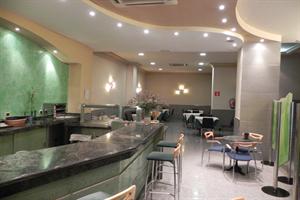 Hotel Reina Ana Maria