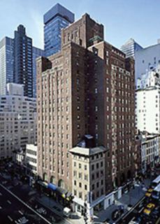 Hotel Renaissance New York 57