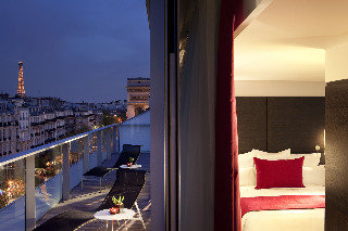 Hotel Renaissance Paris Arc De Triomphe