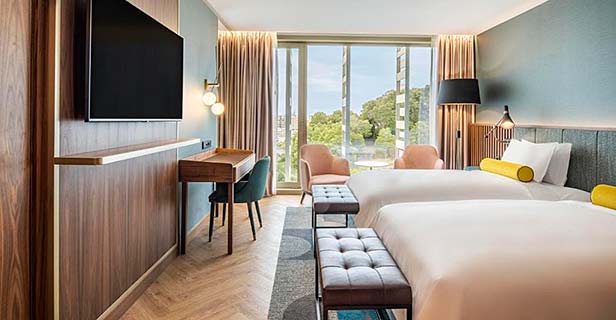 Hotel Renaissance Porto Lapa