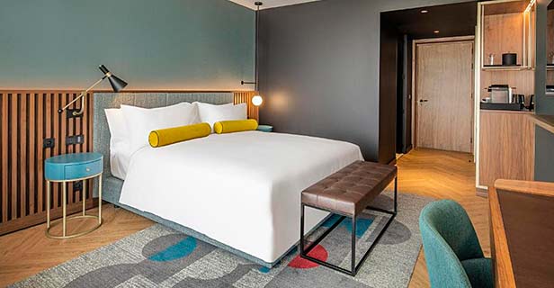 Hotel Renaissance Porto Lapa