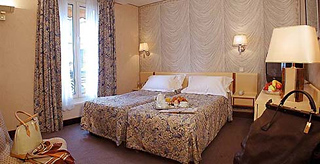 Hotel Renoir