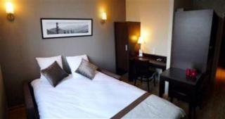 Hotel Residhome Grenoble Caserne De Bonne