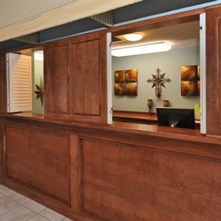 Hotel Resortquest At The Beach House Condominiums