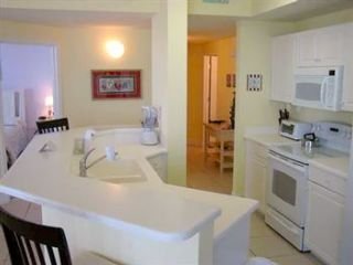 Hotel Resortquest Rentals At Celadon Beach Resort