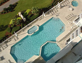 Hotel Resortquest Rentals At Majestic Sun Condominiums