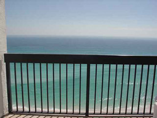 Hotel Resortquest Rentals At Pelican Beach Resort