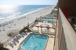 Hotel Resortquest Rentals At Sunrise Beach Resort