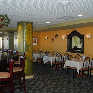 Hotel Resortquest Rentals At Surfside Resort