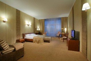 Hotel Respect Hall Resort