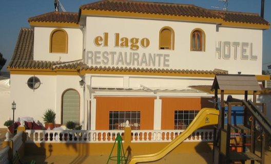 Hotel Restaurante El Lago