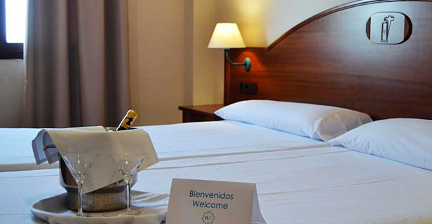 Hotel Reyes Ziríes