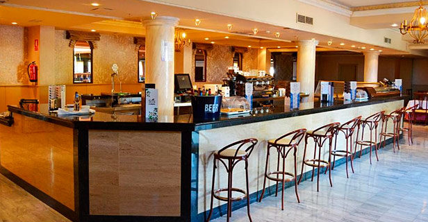 Hotel Reyes Ziríes
