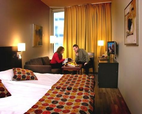 Hotel Rica Hell