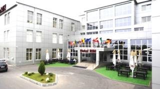 Hotel Rin Airport