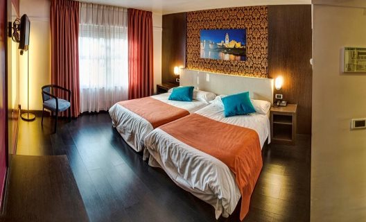Hotel Rio Ucero Spa
