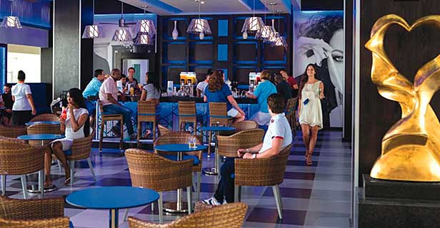 Hotel Riu República