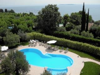 Hotel Riva Del Sole