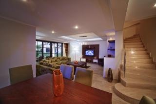 Hotel River Garden Residence