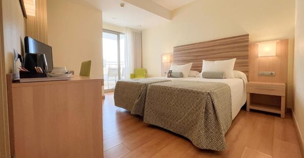 Hotel Riviera Beach