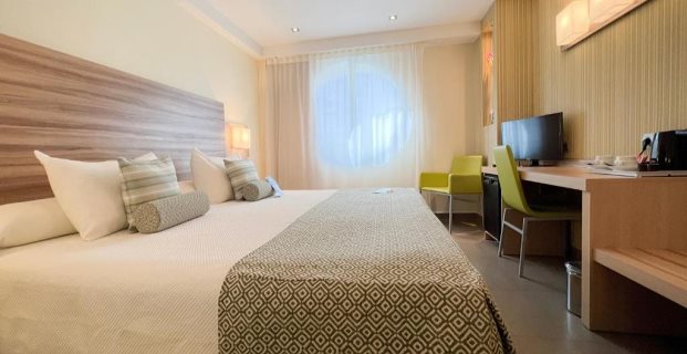 Hotel Riviera Beach