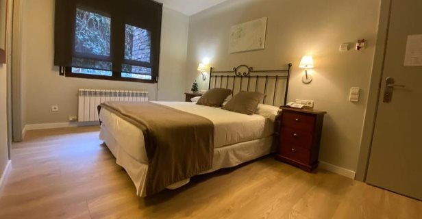 Hotel Roca Blanca