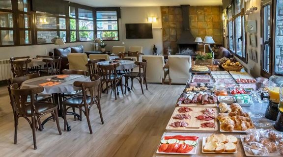 Hotel Roca Blanca