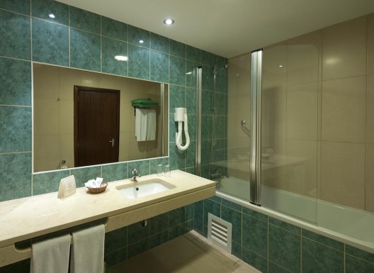 Hotel Roca Mar Sports And Country Club