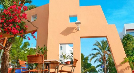 Hotel Roca Plana