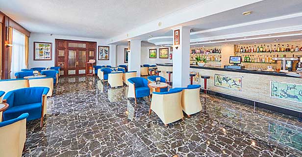 Hotel Rocamarina