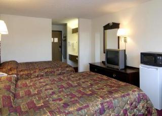 Hotel Rodeway Inn