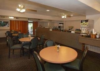 Hotel Rodeway Inn