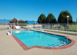 Hotel Rodeway Inn
