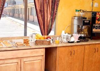 Hotel Rodeway Inn