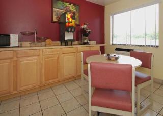 Hotel Rodeway Inn
