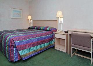 Hotel Rodeway Inn