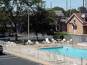 Hotel Rodeway Inn Cedar Point South