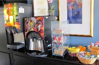 Hotel Rodeway Inn Near Florida Mall