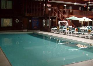 Hotel Rodeway Inn & Suites