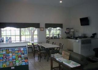 Hotel Rodeway Inn & Suites