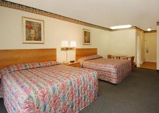 Hotel Rodeway Inn & Suites